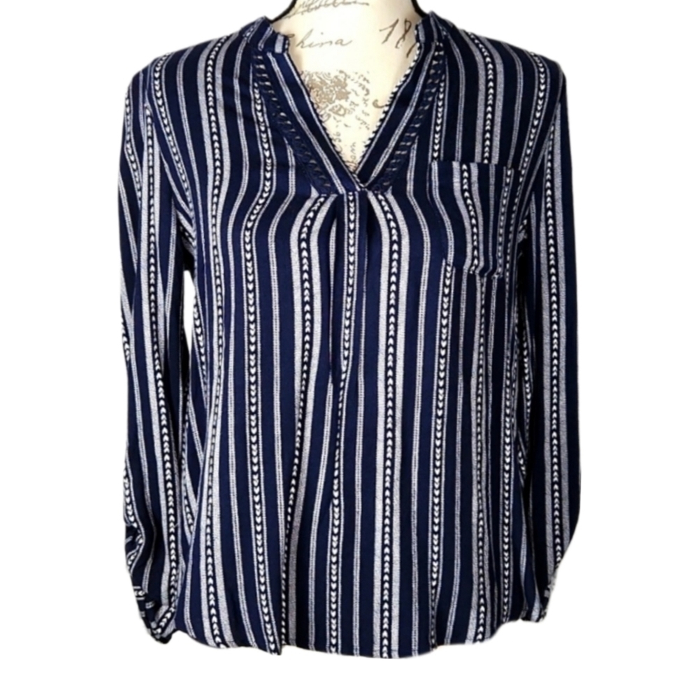 Soft Navy Blue White Longsleeve Top